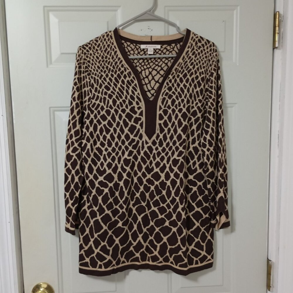 JM Collection Giraffe Print V-Neck Tunic Top Womens M Bohemia